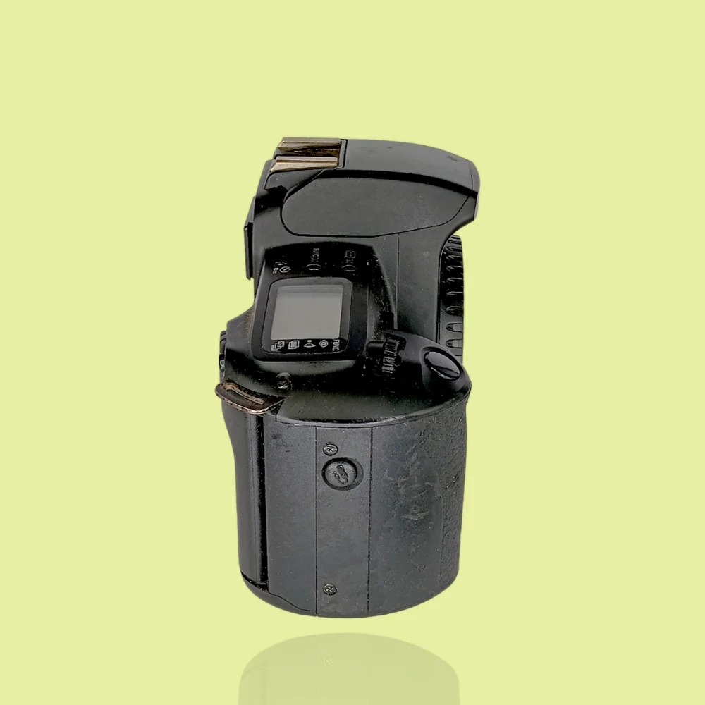 Canon EOS Rebel G 35mm SLR Film Camera Body Only